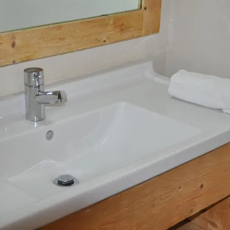 Cortina - 52 - Lumineux - 8 Pers Appartement