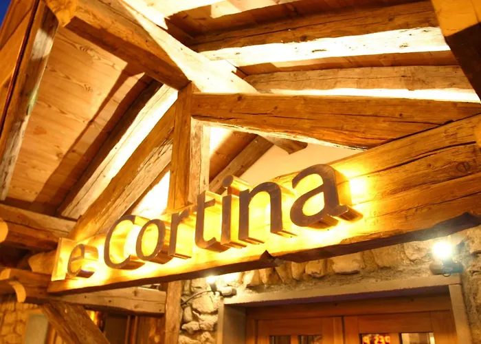 Cortina - 52 - Lumineux - 8 Pers Daire *
